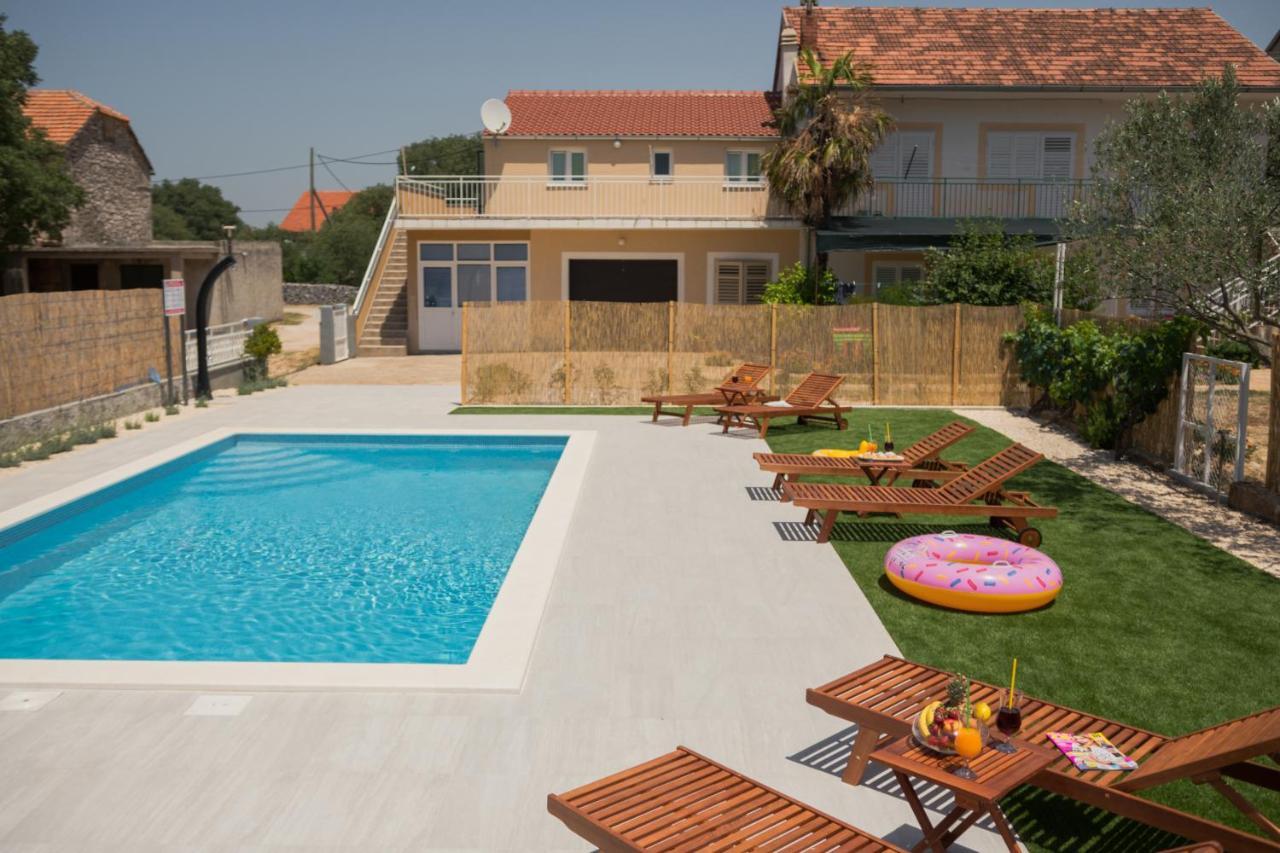 Apartments Brkic لازوفاك المظهر الخارجي الصورة